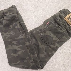Levi's Red Tab Camo Knit Joggers Size Medium